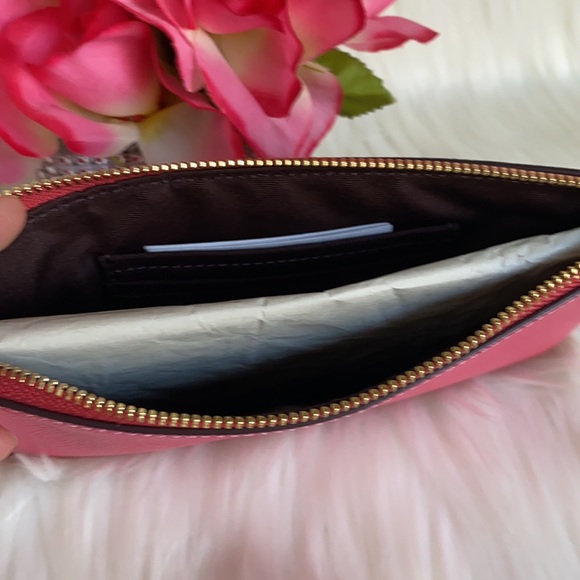 Coach Large Corner Zip Wristlet - Picture 8 of 12